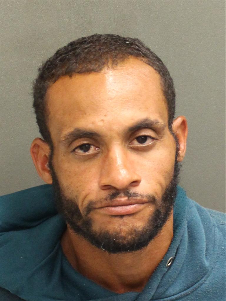  SEBASTIAN FERNANDEZ Photo Image