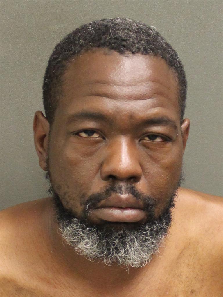  CARLOS DEVONE THOMPSON Mugshot / County Arrests / Orange County Arrests