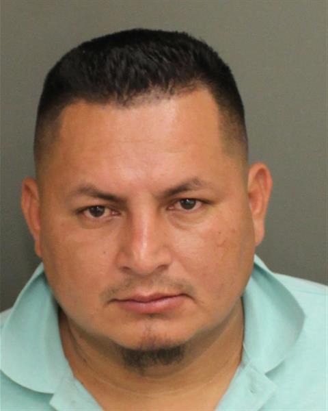  SUAMI ADALBERTO FUENTES DIAZ Photo Image