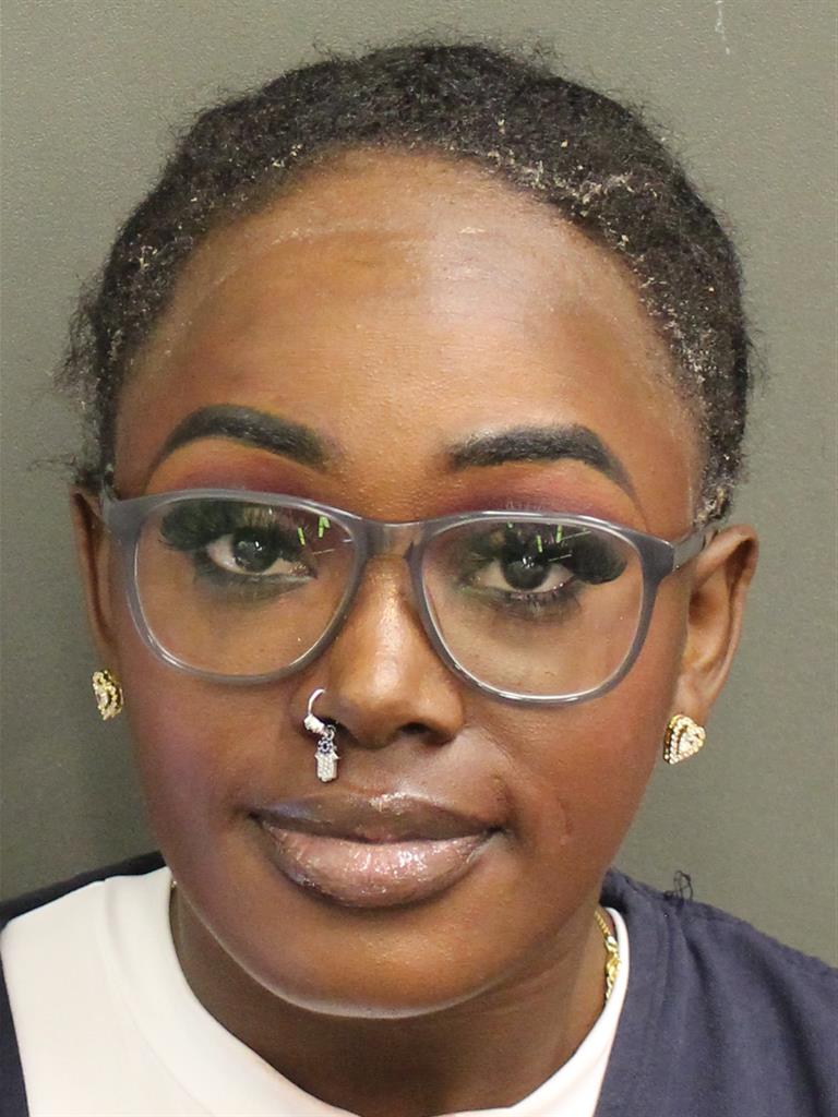  DIALENCIA FRANCESSE CADETTE Mugshot / County Arrests / Orange County Arrests