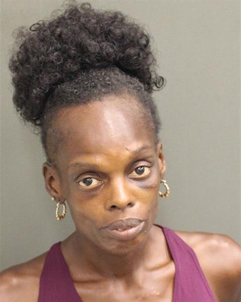 TAMAIRA DINETTE FORD Photo Image TAMAIRA DINETTE FORD Photo Image