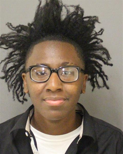  DAMAJAHNEA TARA HAYES Photo Image