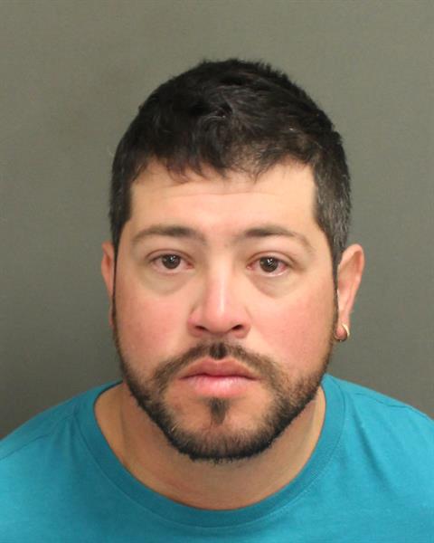  EDUARDO BASTERRECHEA Photo Image