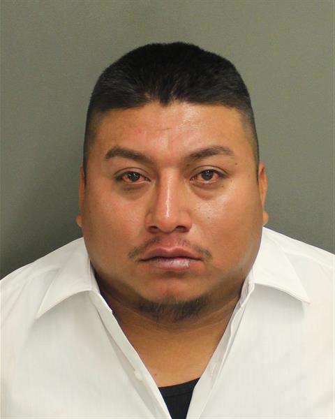  ESAU JULIAN SALAS Photo Image