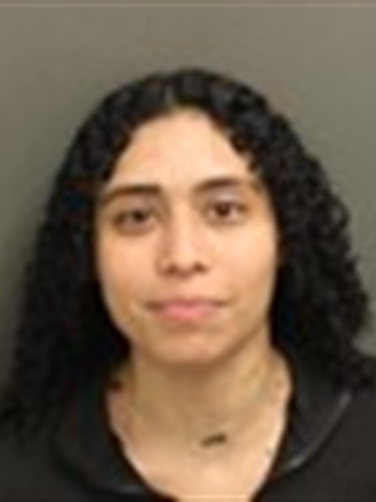  CRISTALY AGOSTOGARCIA Photo Image