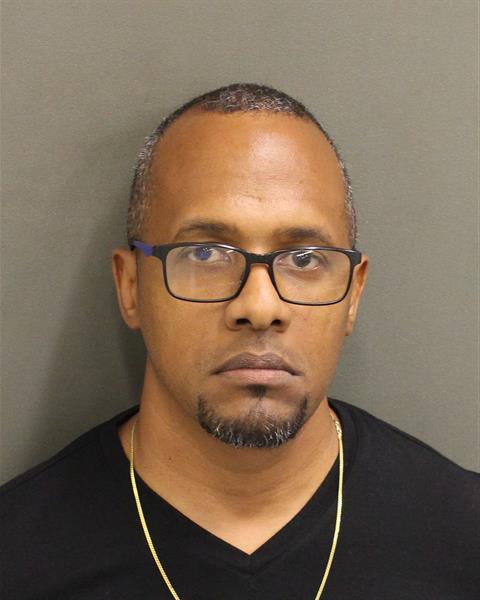  CESAR RONAN ROBINSONCARVAJAL Photo Image