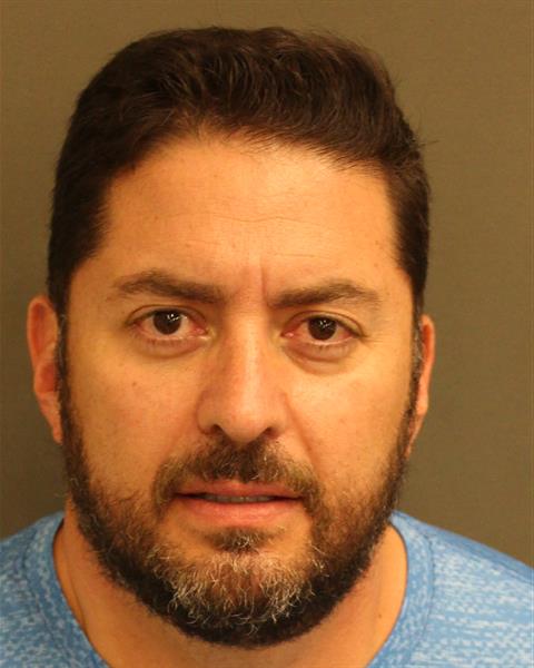  JUAN SEBASTIAN GARCIA Photo Image