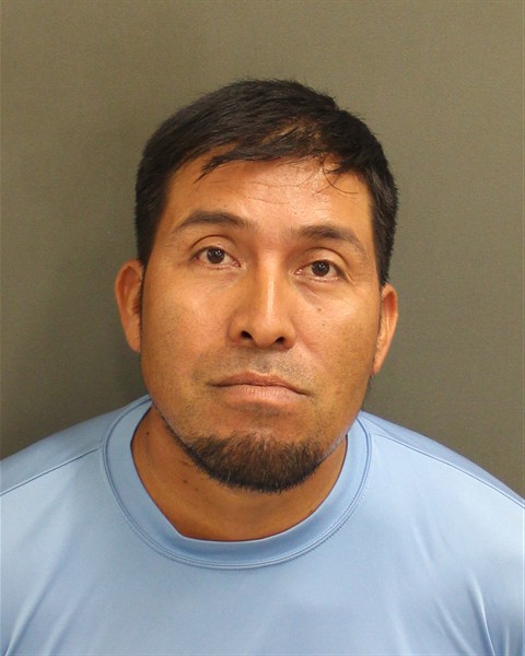  DIBLAIN MORALESROBLERO Photo Image