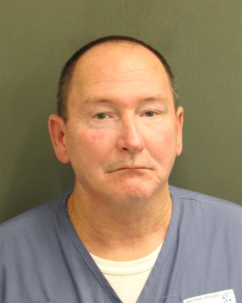  MICHAEL JAMES SALTER Mugshot / County Arrests / Orange County Arrests