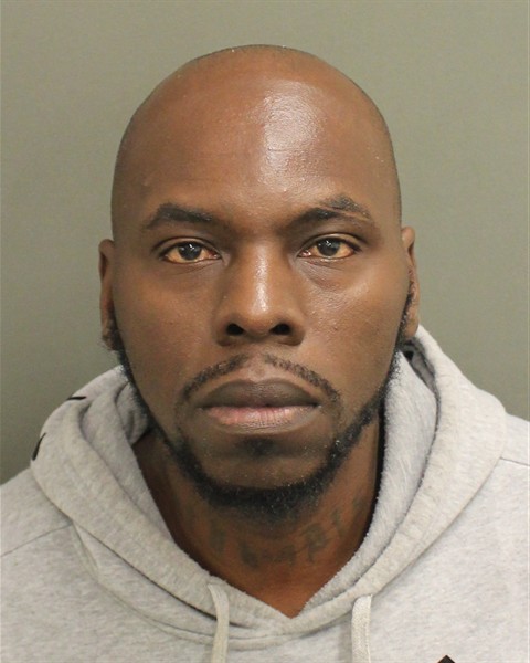 TIERON SMALLS Photo Image TIERON SMALLS Photo Image
