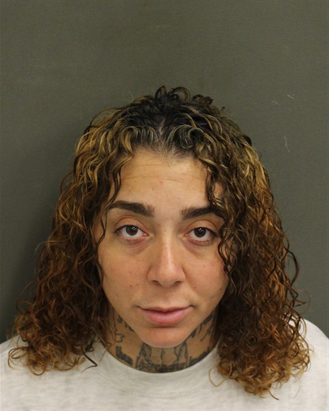  KENIA PEREZ Photo Image