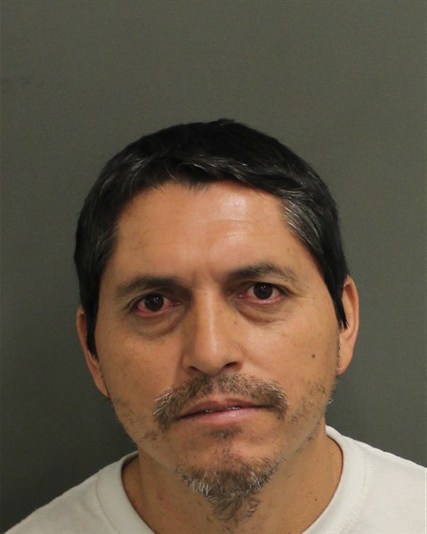  ROBERTO ESPINOZAESPINOZA Mugshot / County Arrests / Orange County Arrests