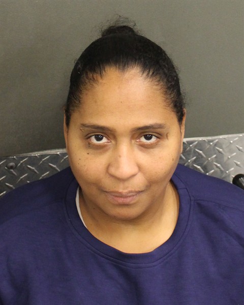  RAFAELLE CARVALHOSOUSA Photo Image