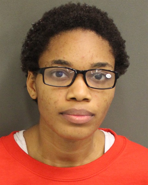  CHRISSIA SONJA ROBERTS Photo Image