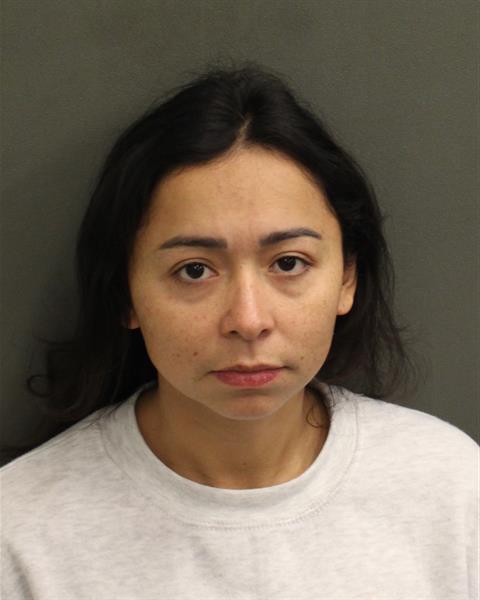  LAURA BERNATEPENA Photo Image