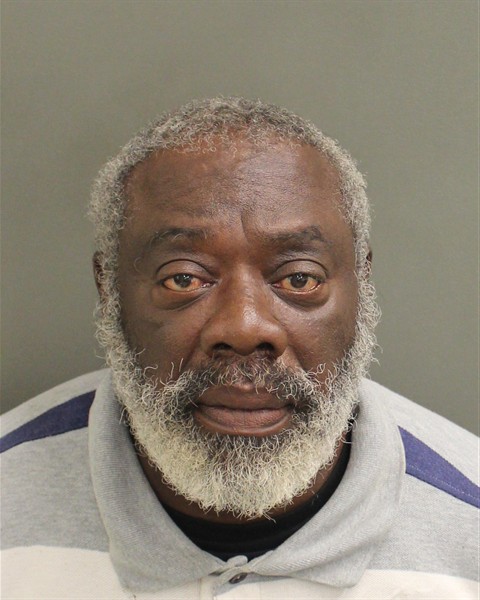  LUKE WOODEN Photo Image