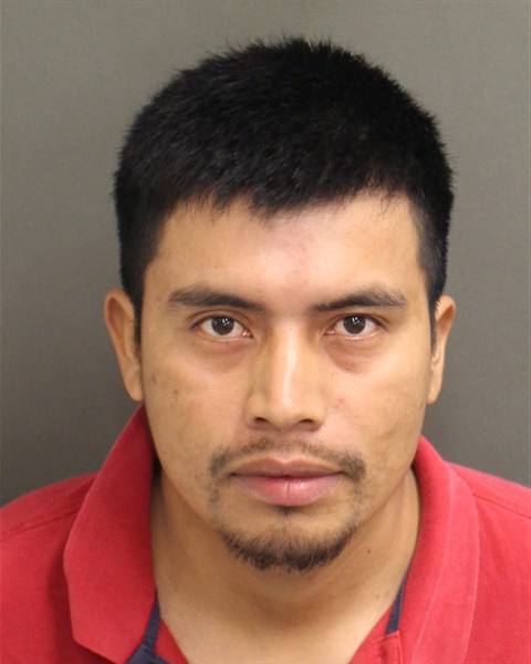  ROBERTO CUCULMAQUIM Photo Image