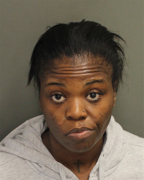  VERONIQUE ETIENNE Photo Image