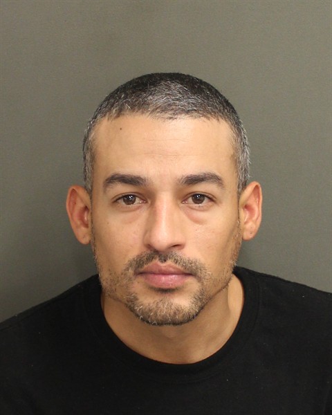  TAYRON LARQUINVARGAS Photo Image