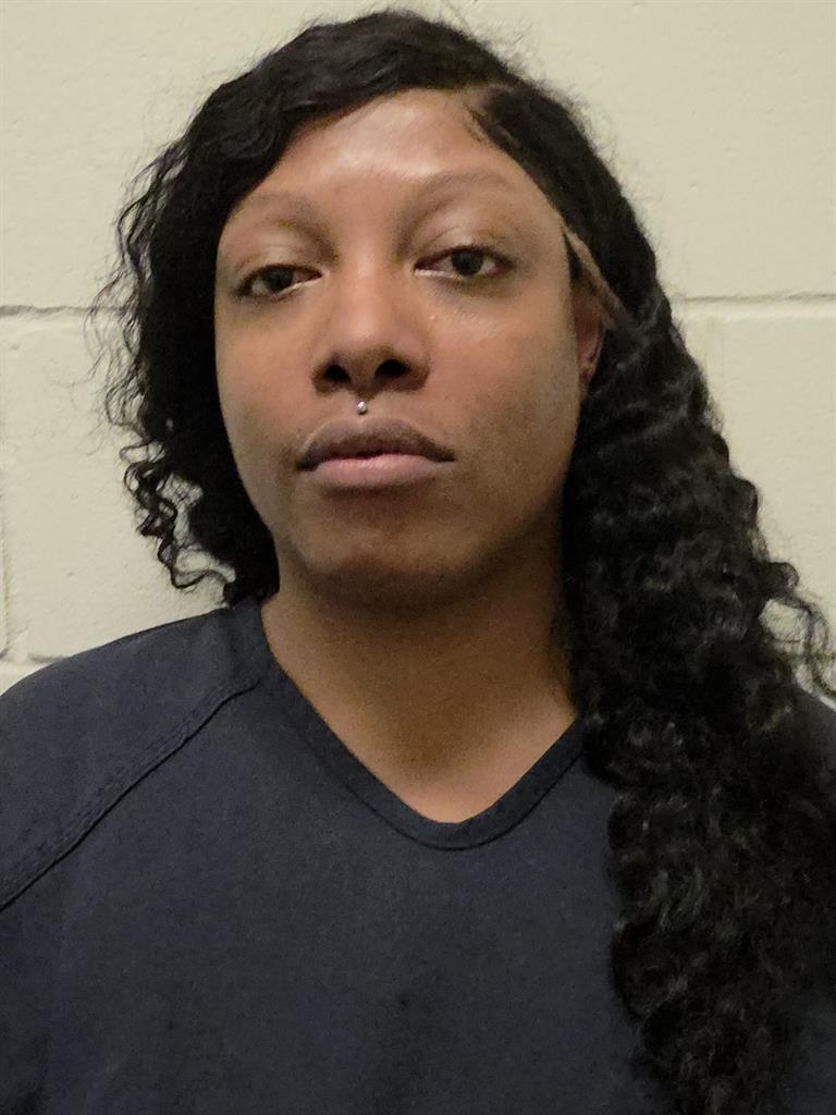  MARQUELA BROWN Photo Image