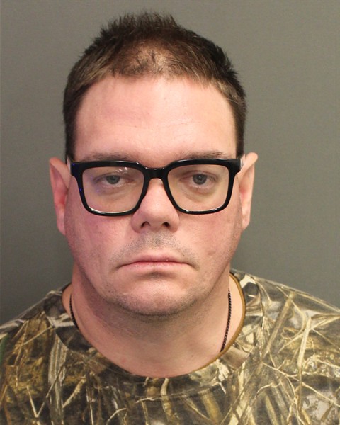  JUSTIN GRAY Photo Image