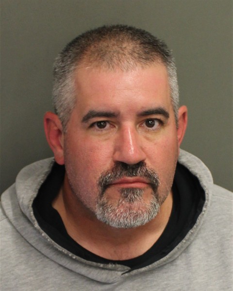  DANIEL ALAC KUNROD Photo Image