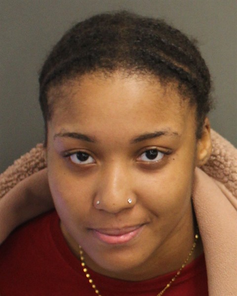  MANIELA POCHETTE Mugshot / County Arrests / Orange County Arrests