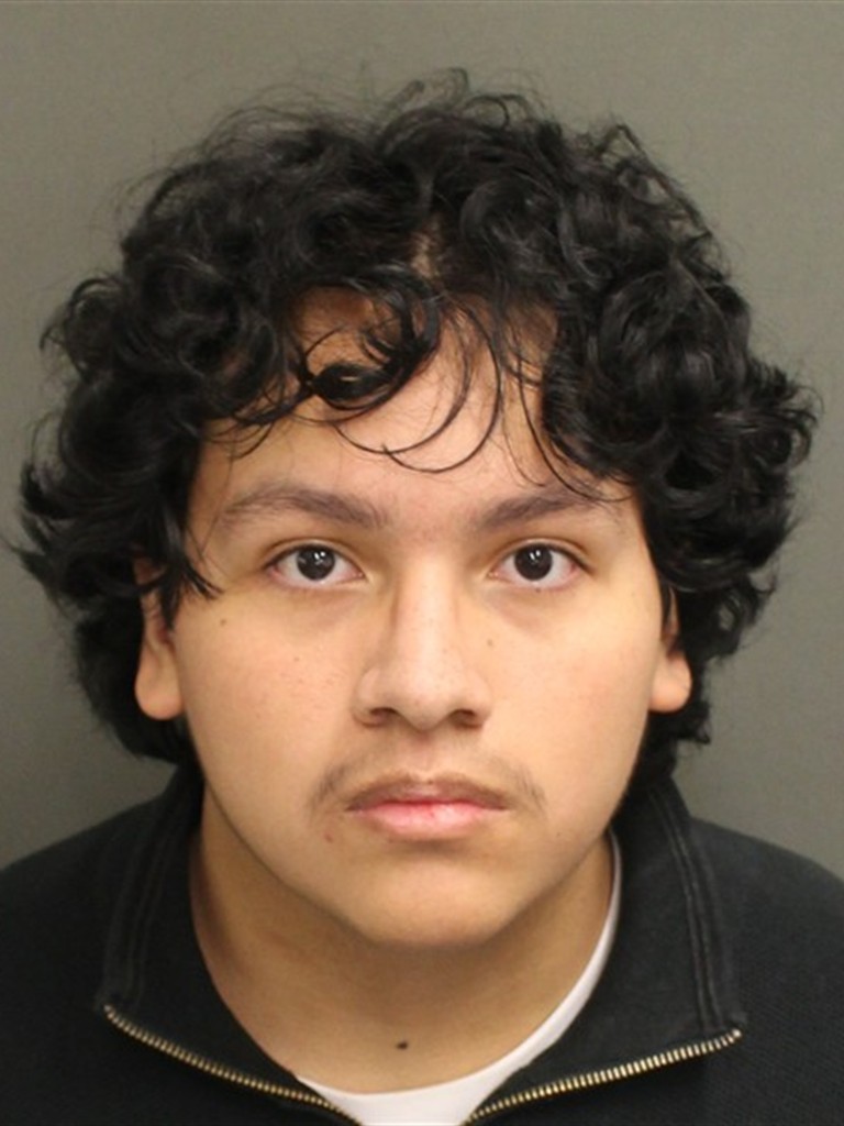  MIGUEL ILLICH VELAPATINOROMERO Photo Image