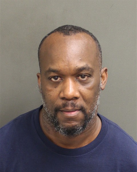  ROBERT SHELTON CARTER Mugshot / County Arrests / Orange County Arrests