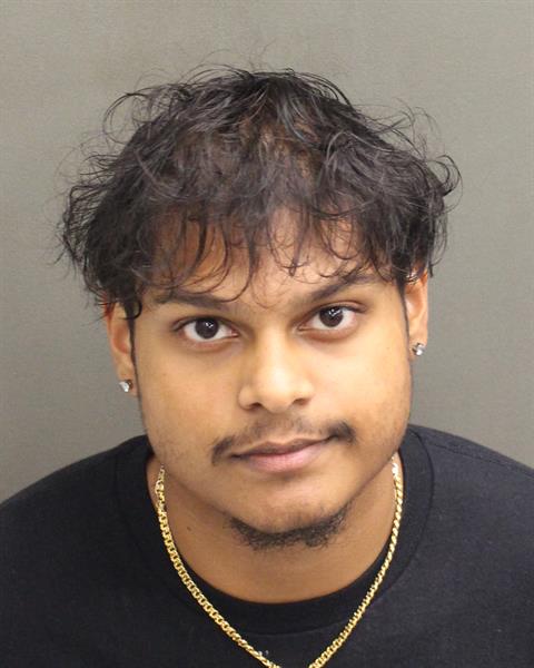  JUNIOR ETWAROO Mugshot / County Arrests / Orange County Arrests