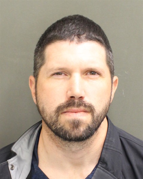 ANDREW RUTLEDGE ROBERTS Mugshot / County Arrests / Orange County Arrests