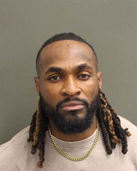  ALIX FENELUS Photo Image