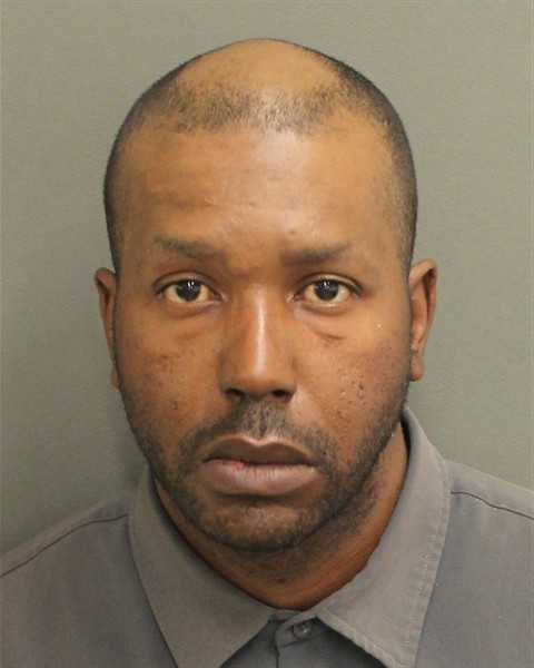  MAKABEE IZIAH SEOW Photo Image