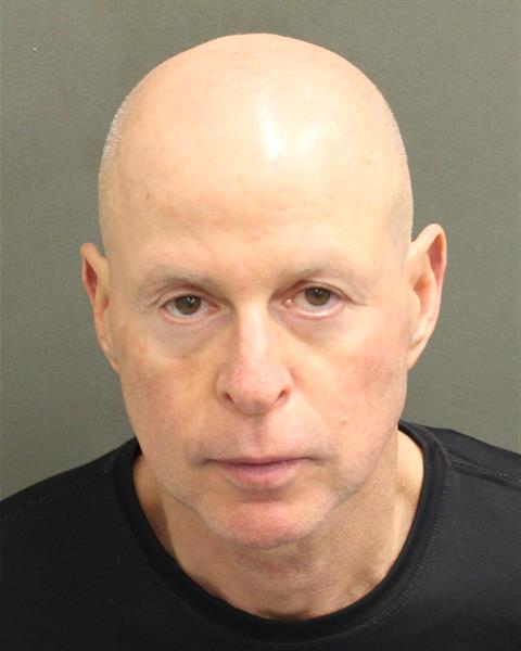  OSCAR SANTIAGO Photo Image