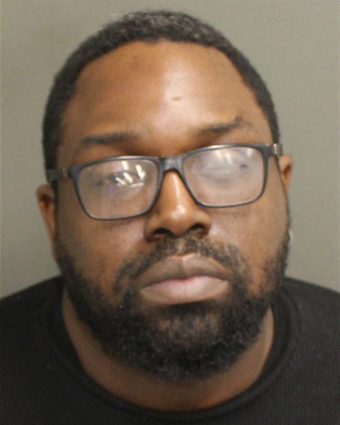  CALUS JUNIOR SAINTGEORGE Mugshot / County Arrests / Orange County Arrests