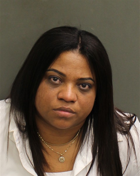  DHARIANA PAOLA TIOPEREZ Mugshot / County Arrests / Orange County Arrests