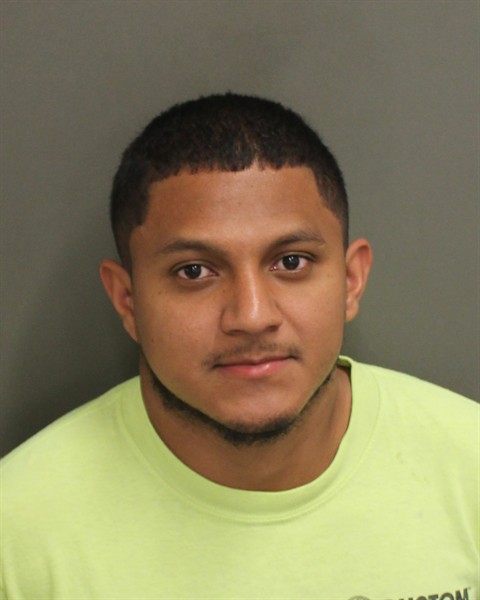  YONGER YOSMAR GUIFARROMENA Photo Image