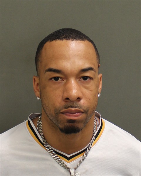  DEMETRIUS R BORDEN Mugshot / County Arrests / Orange County Arrests