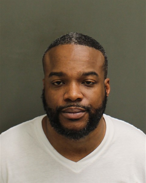  DERRICK DAMON HENDRICKS Photo Image