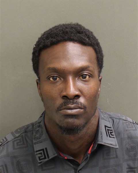  REGINALD C HUNTLYDANIELS Mugshot / County Arrests / Orange County Arrests