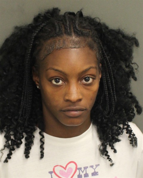  ERIKA SHYNIECE BEARDEN Mugshot / County Arrests / Orange County Arrests