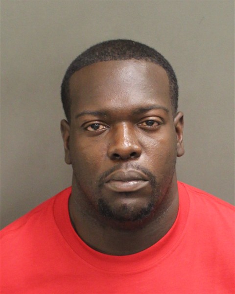  CARLTON JEROME JR BENNETT Mugshot / County Arrests / Orange County Arrests