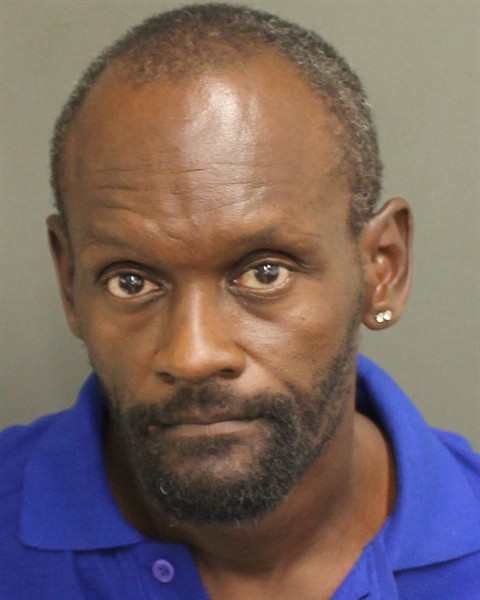  BURTON EARL BURTON Mugshot / County Arrests / Orange County Arrests