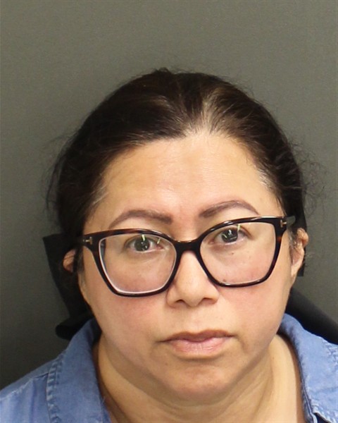  ELIZABETH GOMEZ Photo Image