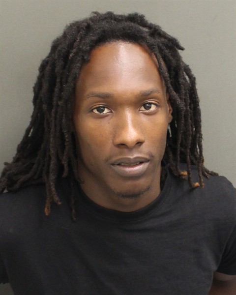 CARLOS TERRELL JR BYNES Mugshot / County Arrests / Orange County Arrests