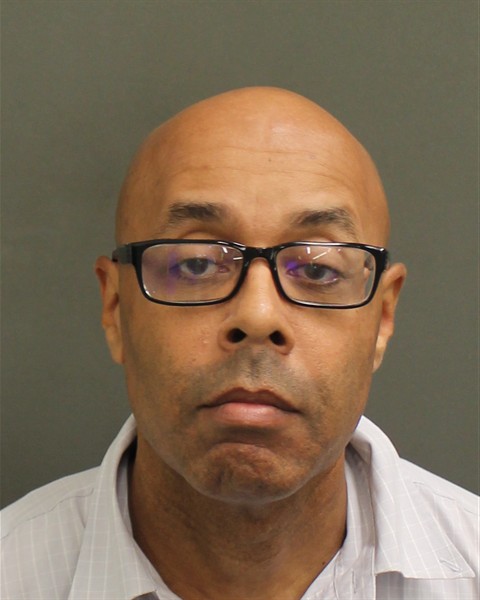  EARL BIBBS Photo Image