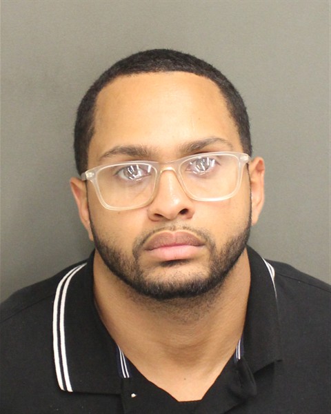  ROBERT JUNIOR TORRES Mugshot / County Arrests / Orange County Arrests