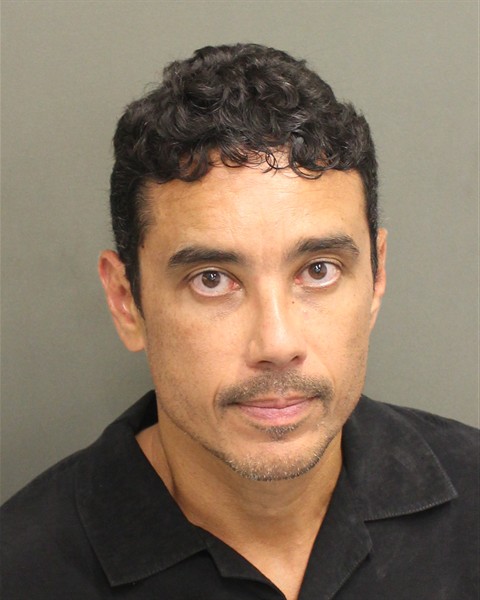  LUIS HENRIQUE MOLINARI Photo Image